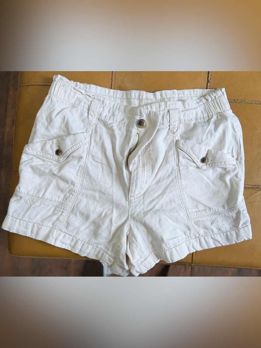 Old Navy Women's Cream Utility Cargo Shorts